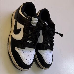 Nike Dunk Low Panda shoes